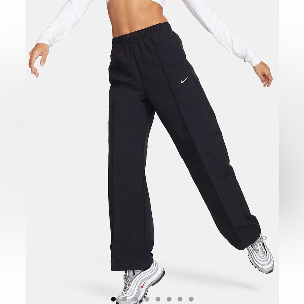 Nike Sportswear Everything Woven Mid-rise Open-hem Pants